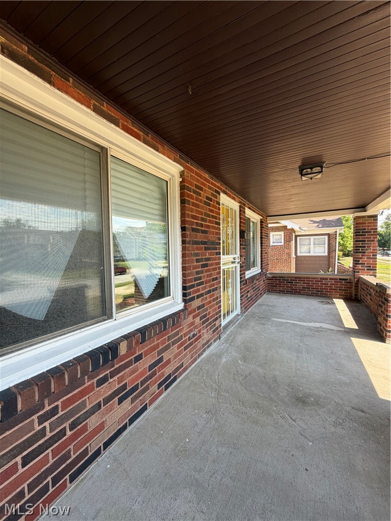 18229 Neff Road Cleveland OH 44119