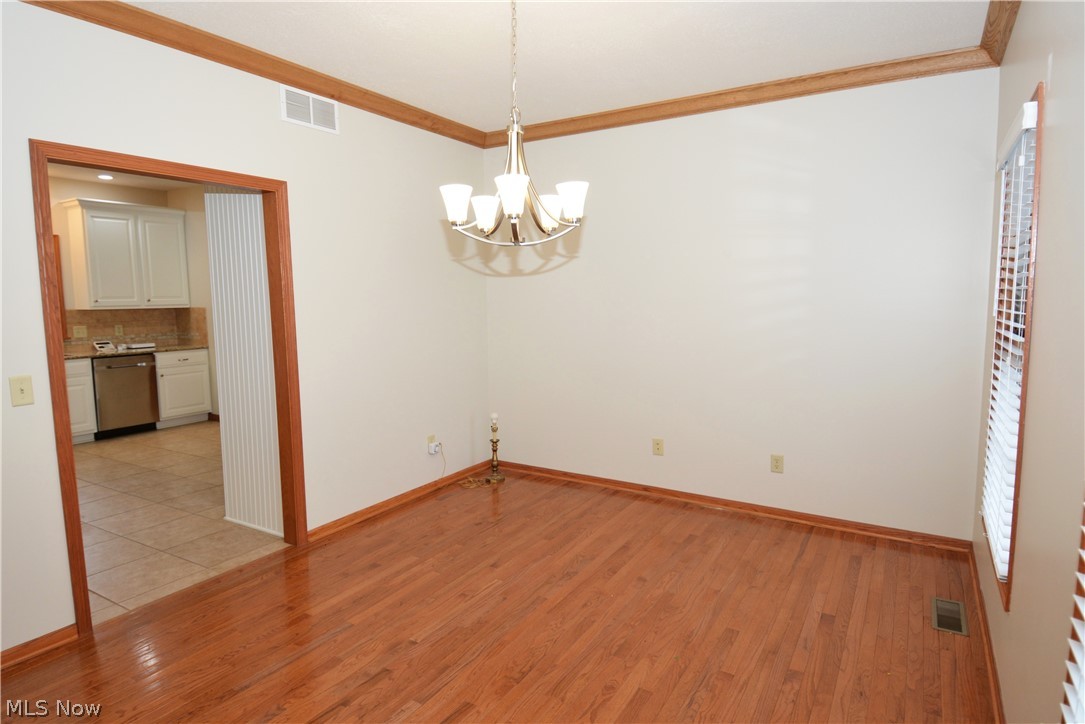 5301 Markwood Court Valley City OH 44280