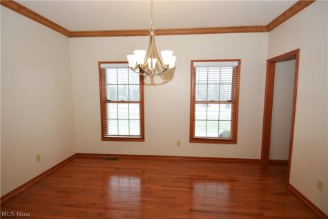 5301 Markwood Court Valley City OH 44280