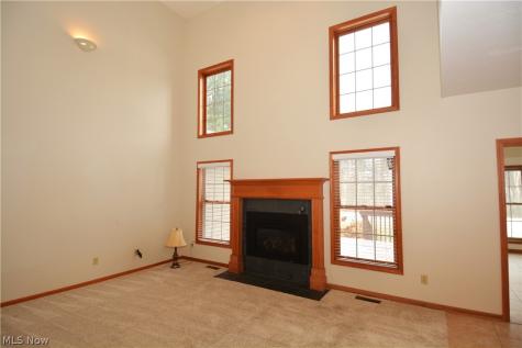 5301 Markwood Court Valley City OH 44280