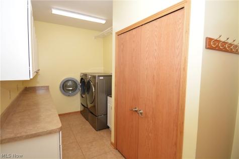 5301 Markwood Court Valley City OH 44280