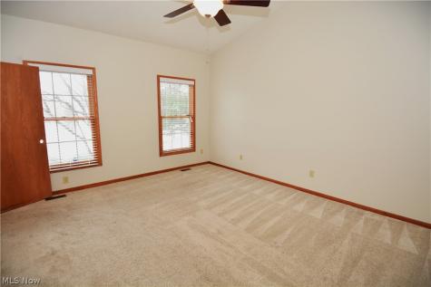 5301 Markwood Court Valley City OH 44280