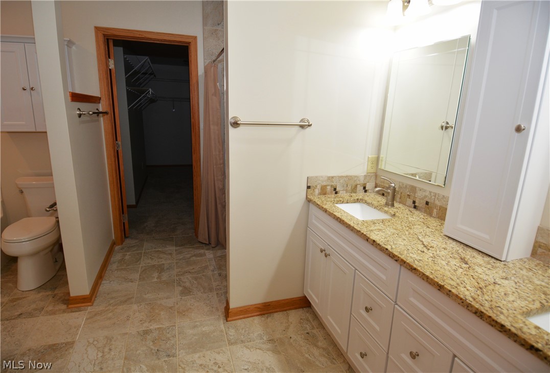 5301 Markwood Court Valley City OH 44280