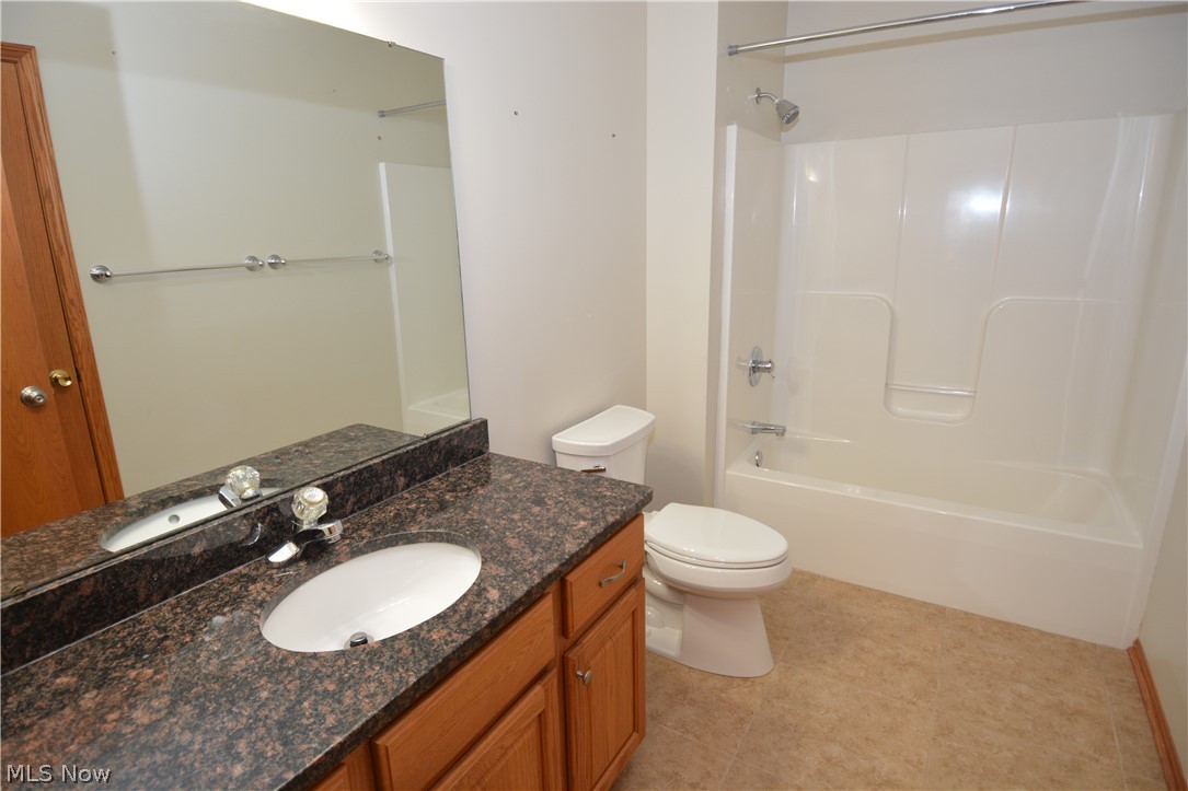 5301 Markwood Court Valley City OH 44280