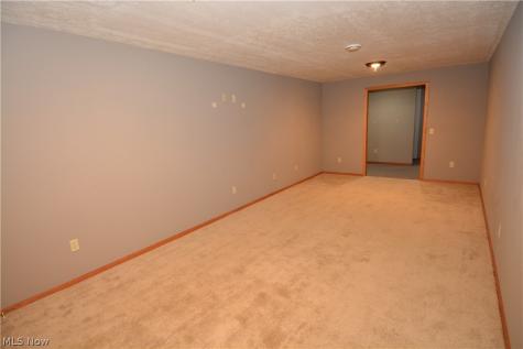 5301 Markwood Court Valley City OH 44280