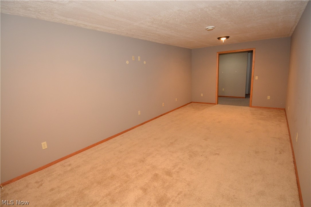 5301 Markwood Court Valley City OH 44280