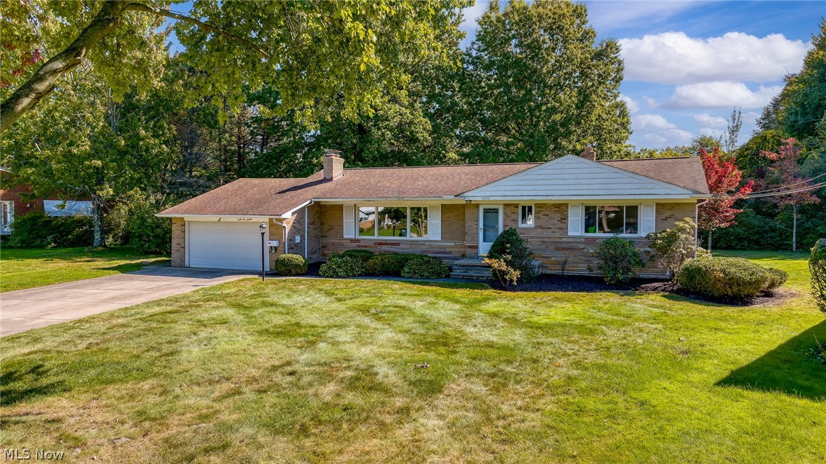 6616 Kingswood Drive Mayfield Heights OH 44124