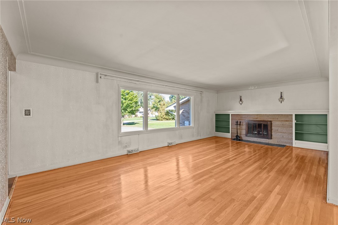 6616 Kingswood Drive Mayfield Heights OH 44124