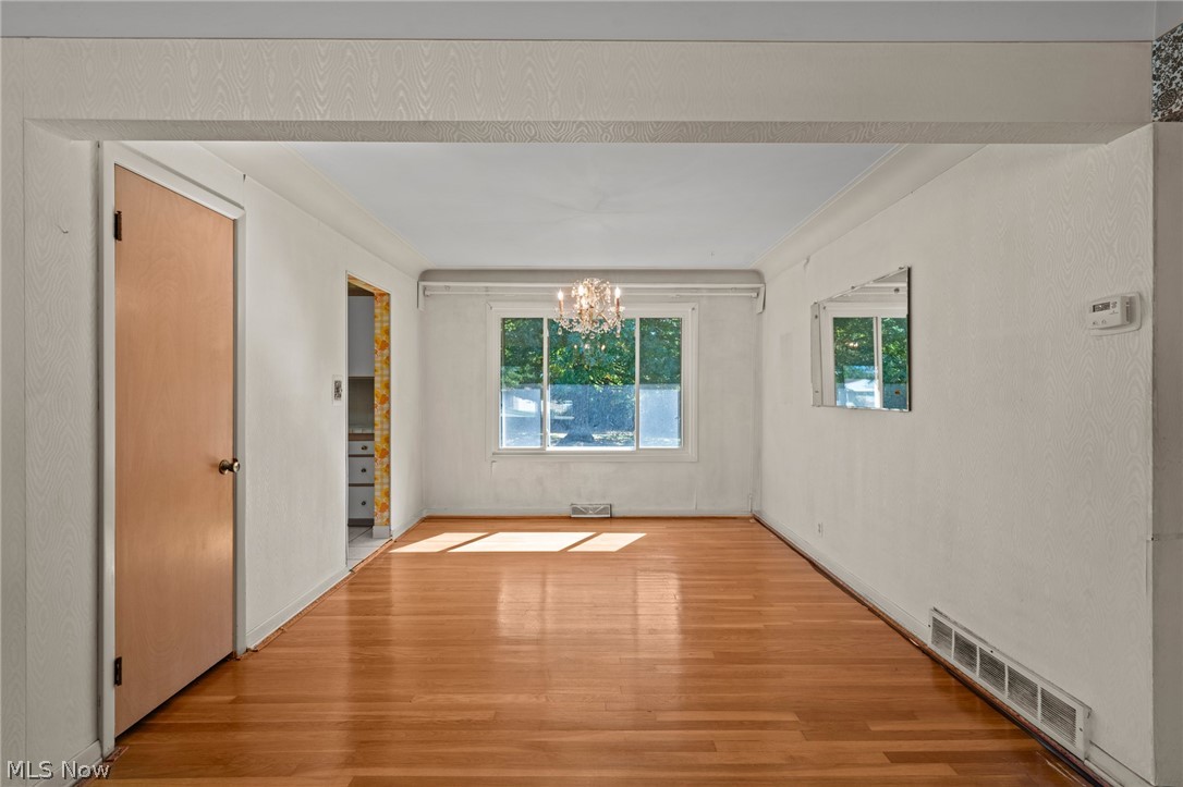 6616 Kingswood Drive Mayfield Heights OH 44124