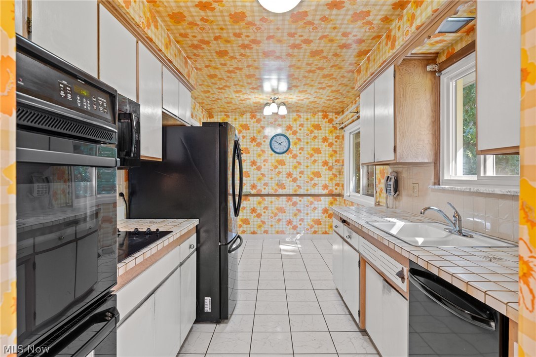 6616 Kingswood Drive Mayfield Heights OH 44124