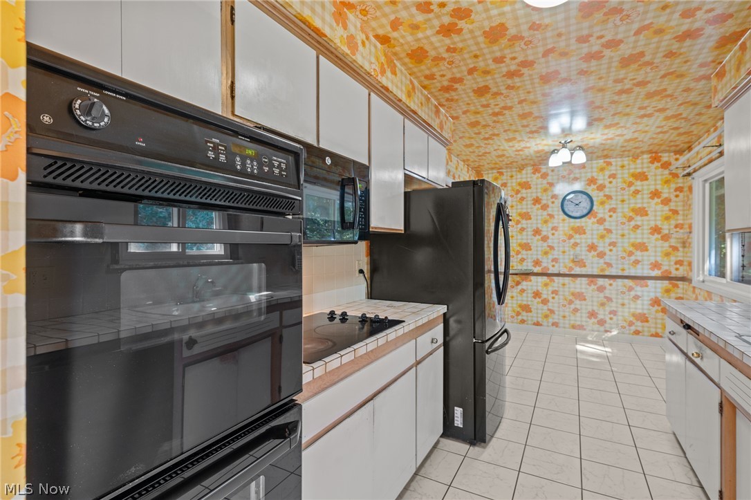 6616 Kingswood Drive Mayfield Heights OH 44124