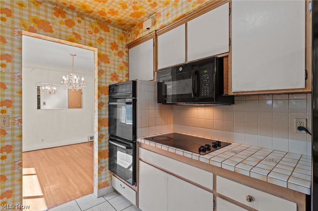 6616 Kingswood Drive Mayfield Heights OH 44124
