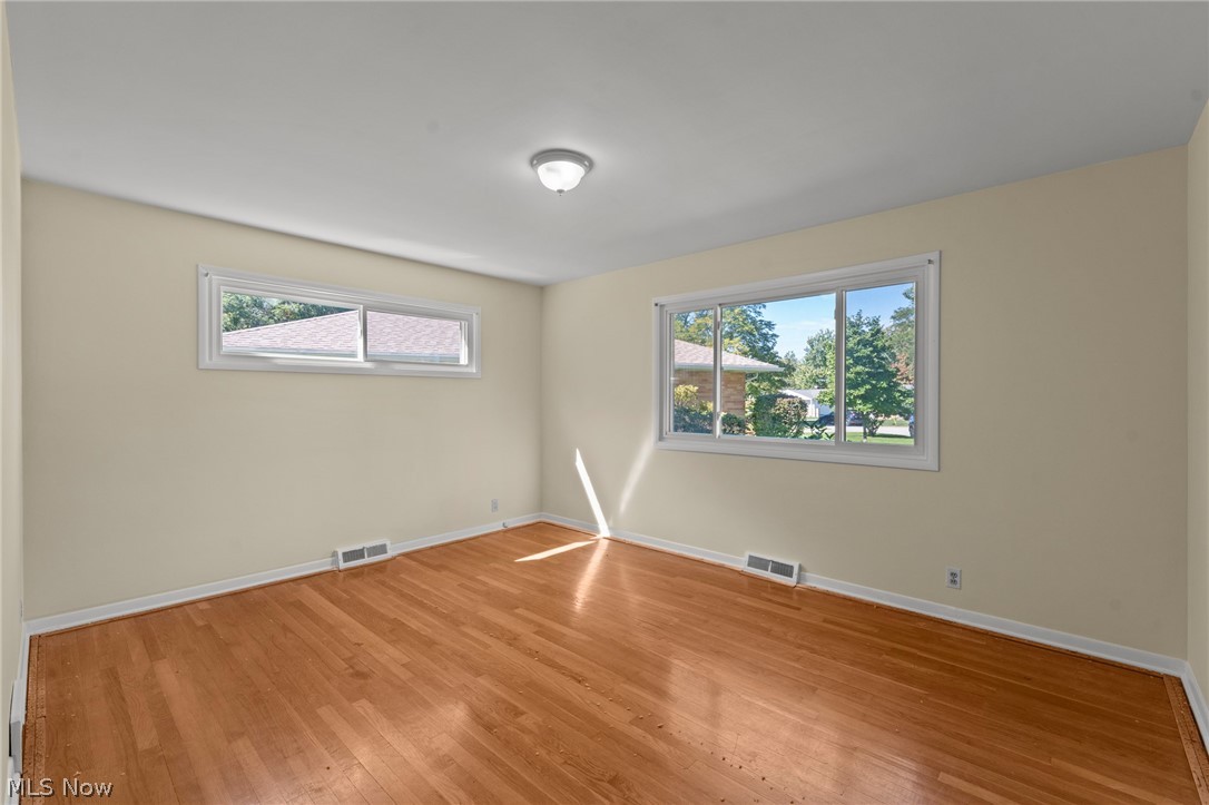 6616 Kingswood Drive Mayfield Heights OH 44124