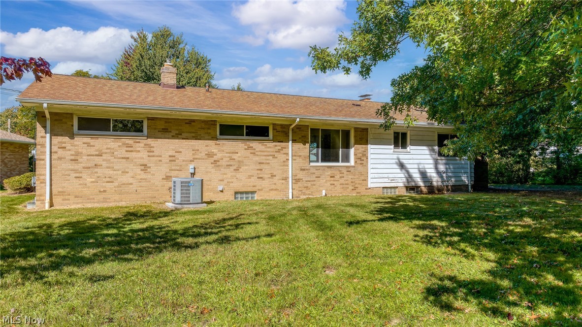 6616 Kingswood Drive Mayfield Heights OH 44124