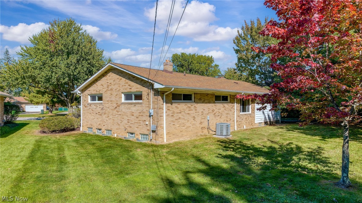 6616 Kingswood Drive Mayfield Heights OH 44124