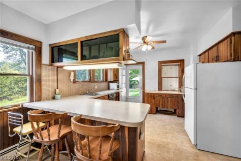 1161 Broadway Avenue Bedford OH 44146