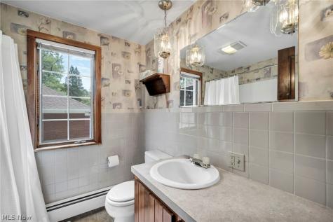 1161 Broadway Avenue Bedford OH 44146