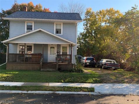 13 State Avenue NW Massillon OH 44646