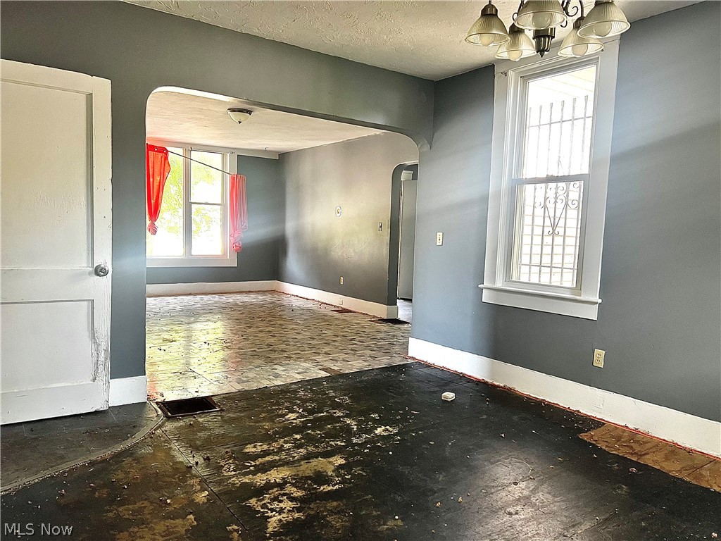 10402 Shale Avenue Cleveland OH 44104