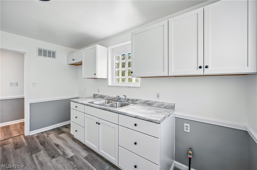 10861 Mahoning Avenue North Jackson OH 44451