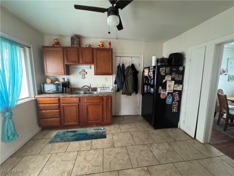 3540 E 110th Street Cleveland OH 44105