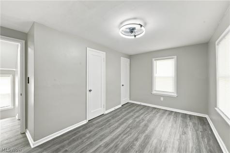 418 Missouri Avenue Lorain OH 44052