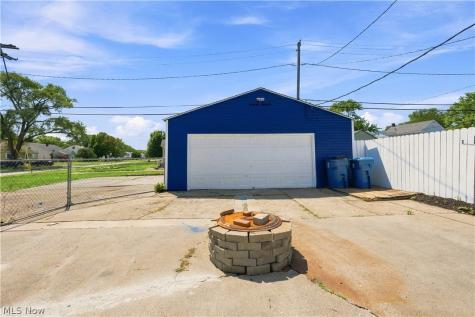 418 Missouri Avenue Lorain OH 44052