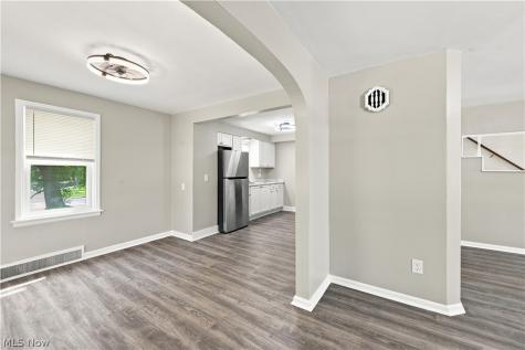 418 Missouri Avenue Lorain OH 44052
