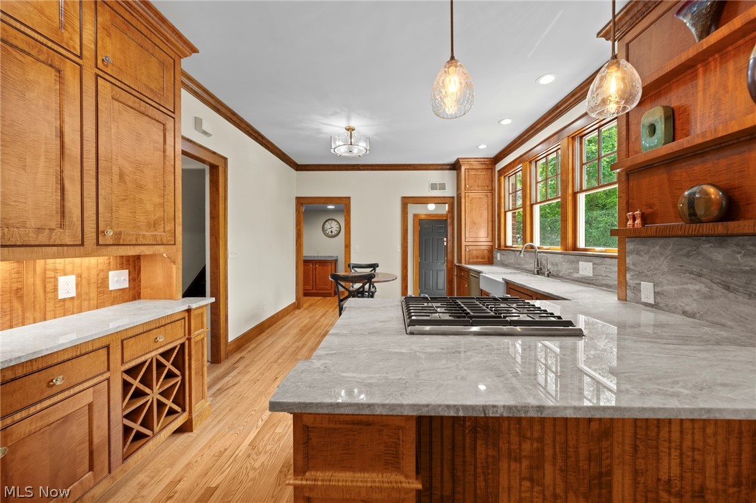 2665 Endicott Road Shaker Heights OH 44120