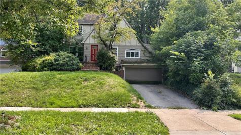 3582 Meadowbrook Boulevard University Heights OH 44118