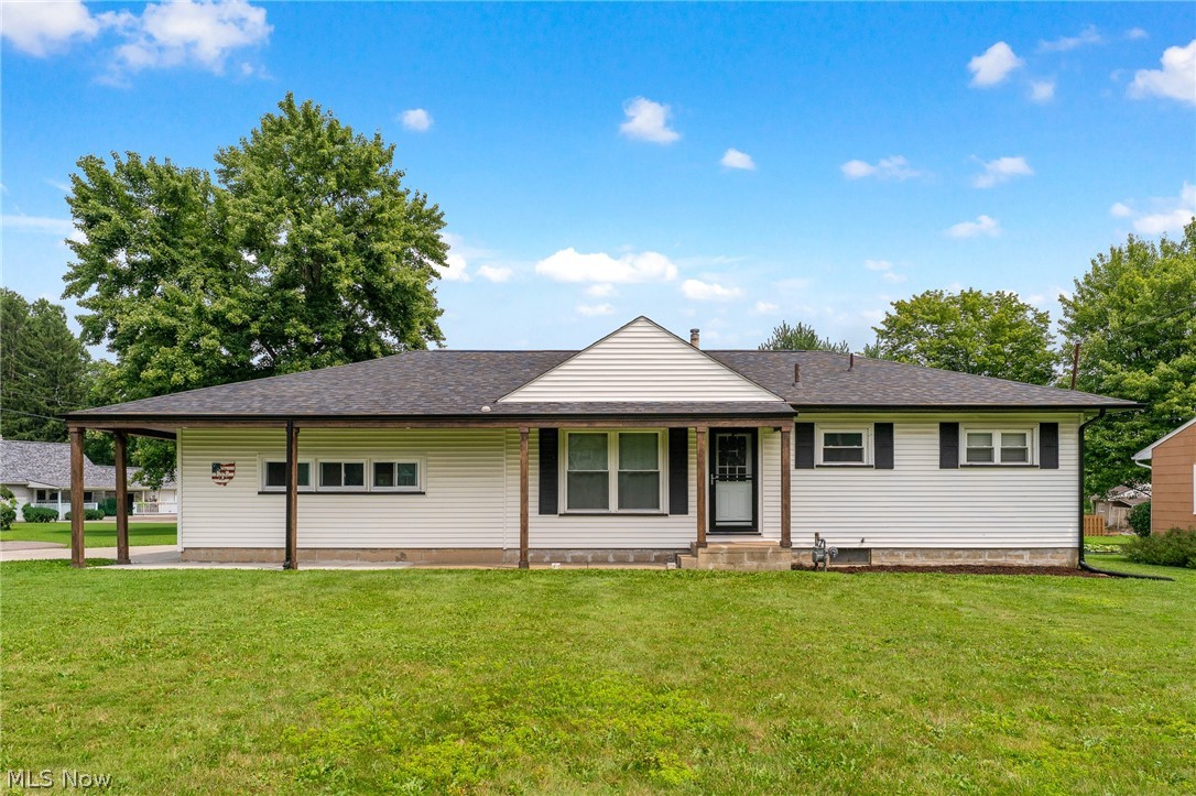 309 North Road SE Warren OH 44484
