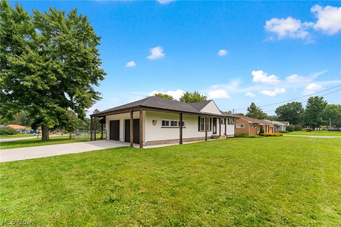 309 North Road SE Warren OH 44484