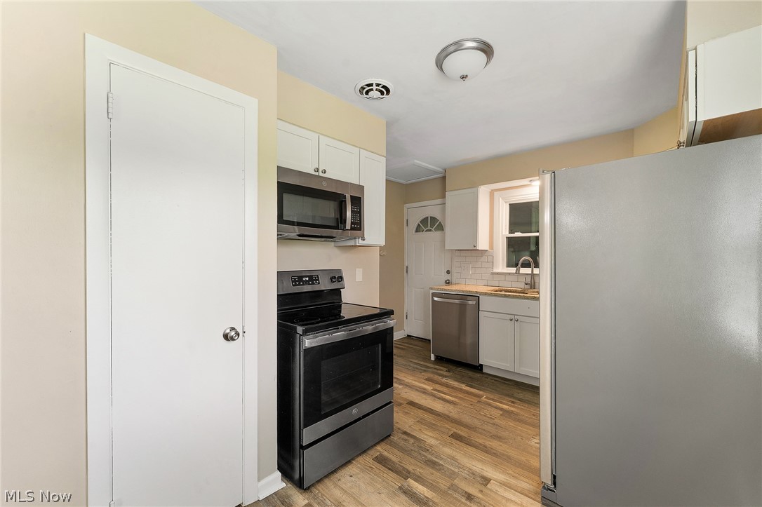 309 North Road SE Warren OH 44484