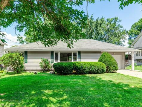 335 E Huston Street Barberton OH 44203