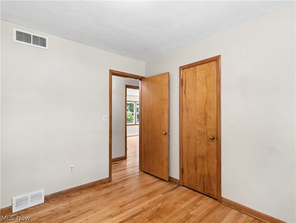 335 E Huston Street Barberton OH 44203