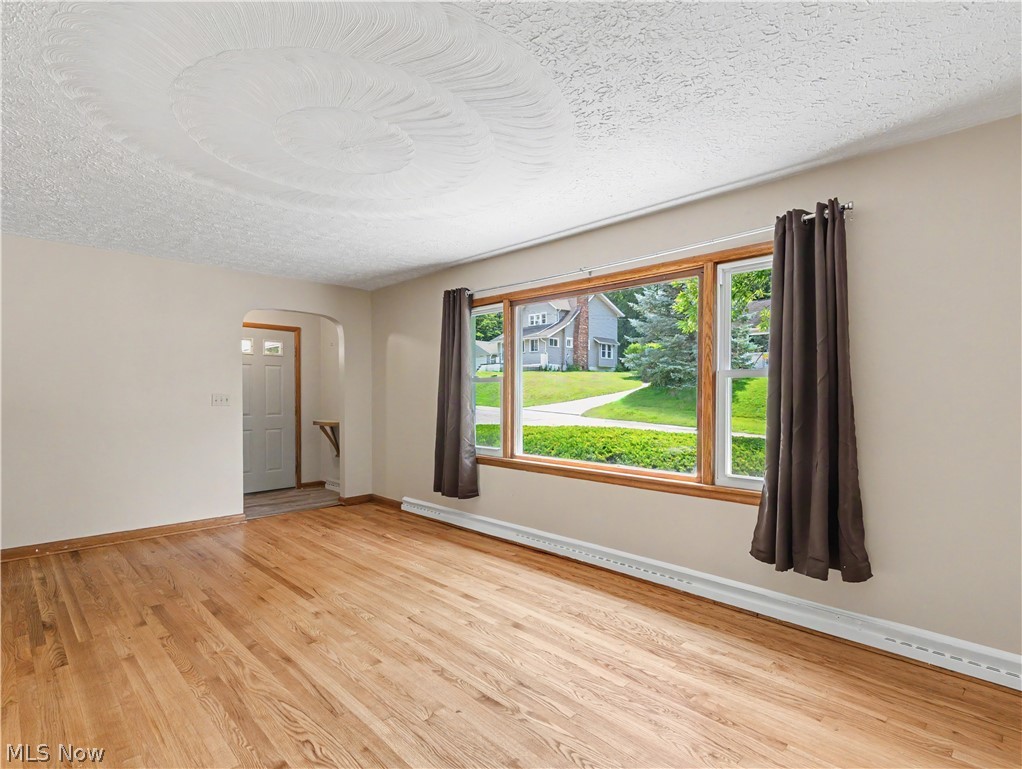 335 E Huston Street Barberton OH 44203
