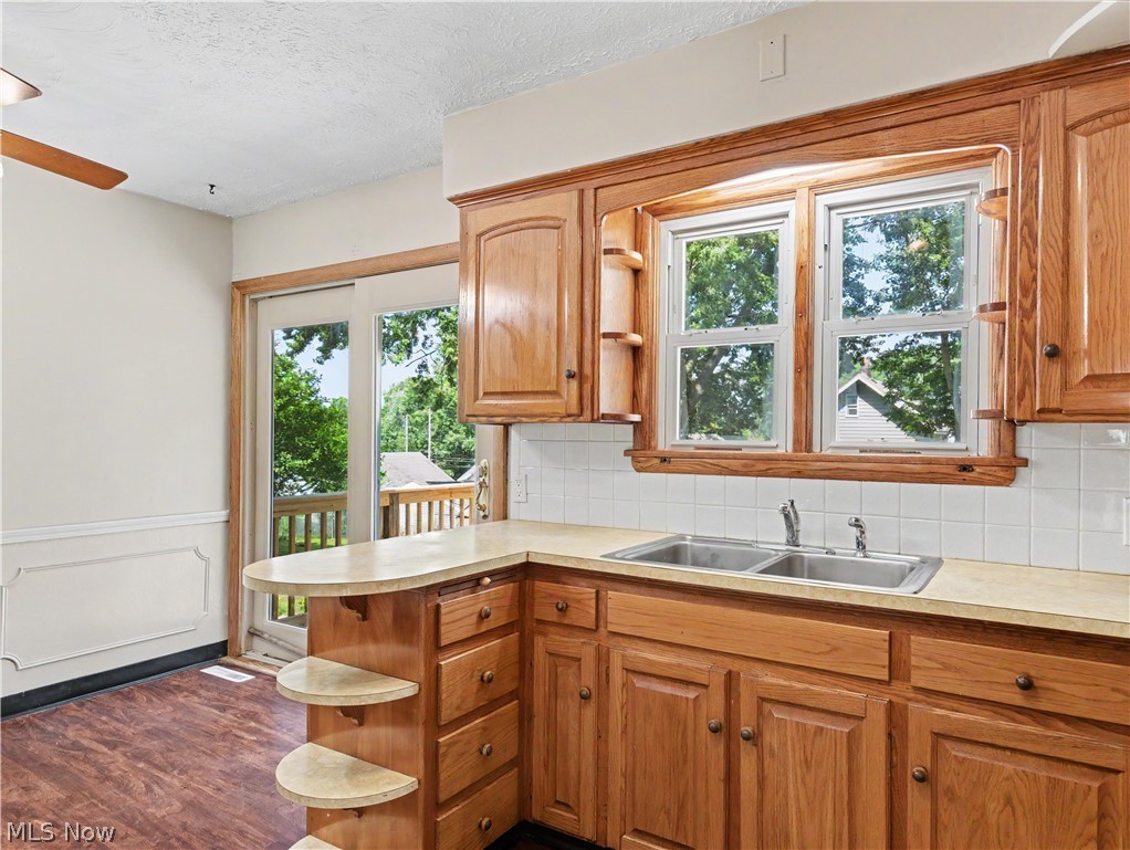 335 E Huston Street Barberton OH 44203