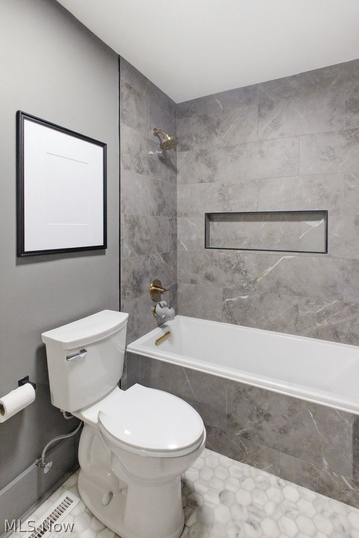 7320 Samuel Lord Drive Chagrin Falls OH 44023