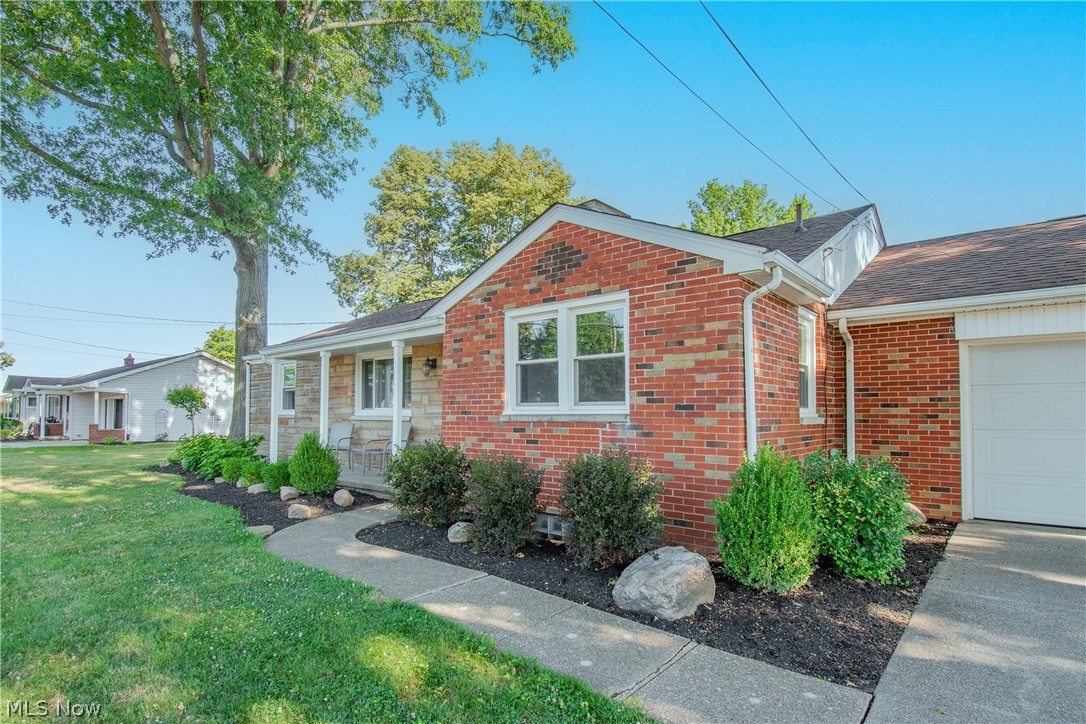 427 W Sunset Drive Rittman OH 44270