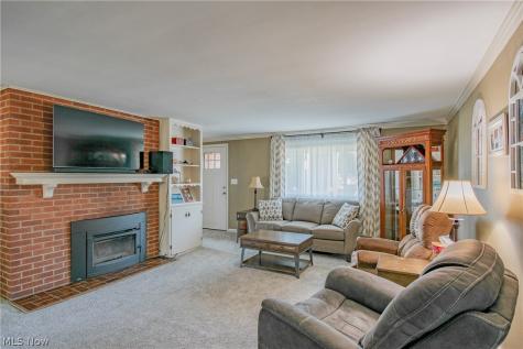 427 W Sunset Drive Rittman OH 44270