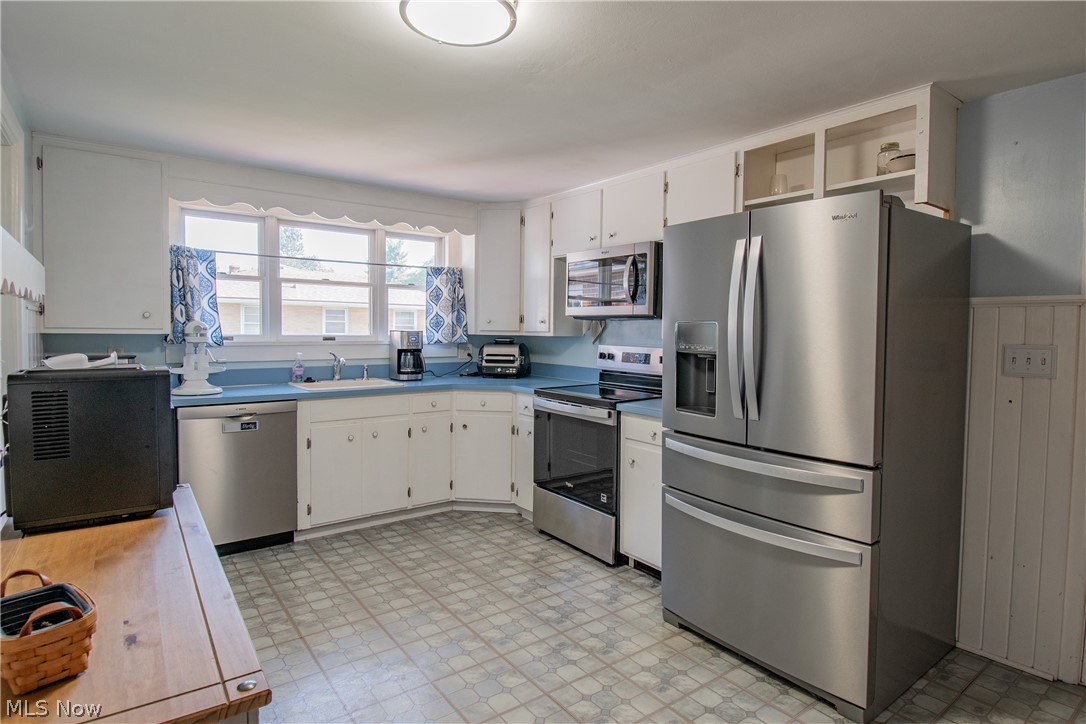 427 W Sunset Drive Rittman OH 44270