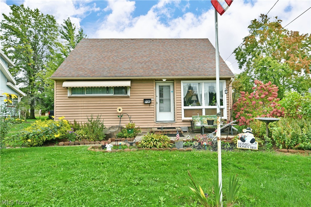 2130 Parkman Road NW Warren OH 44485