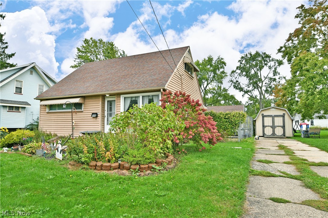 2130 Parkman Road NW Warren OH 44485