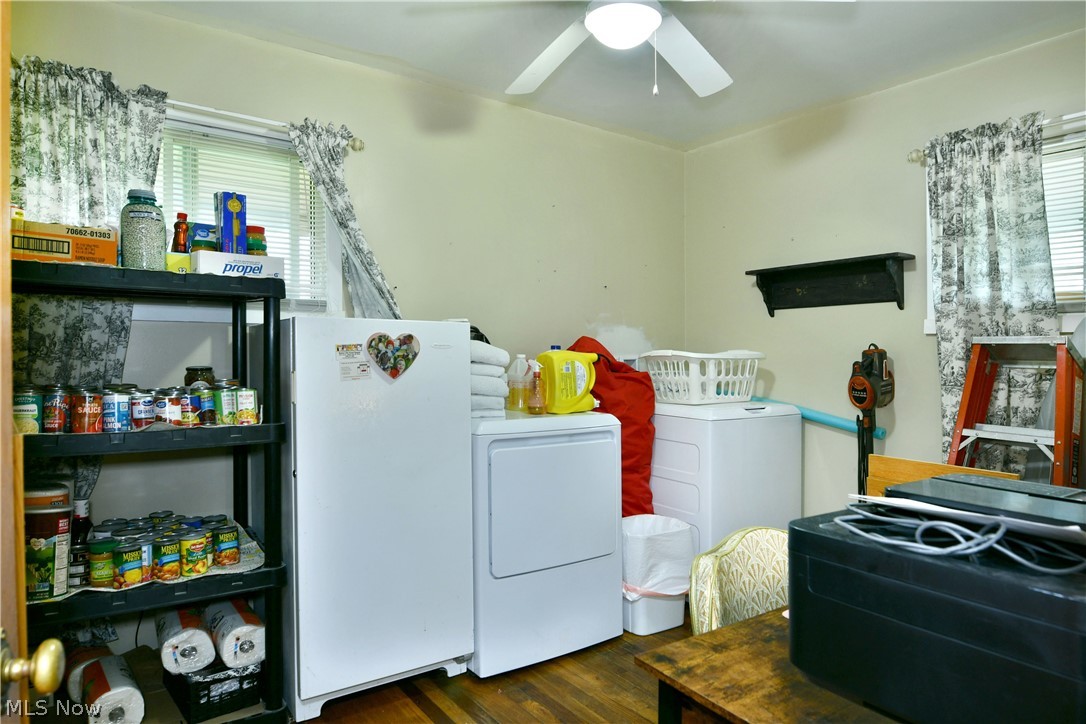 2130 Parkman Road NW Warren OH 44485