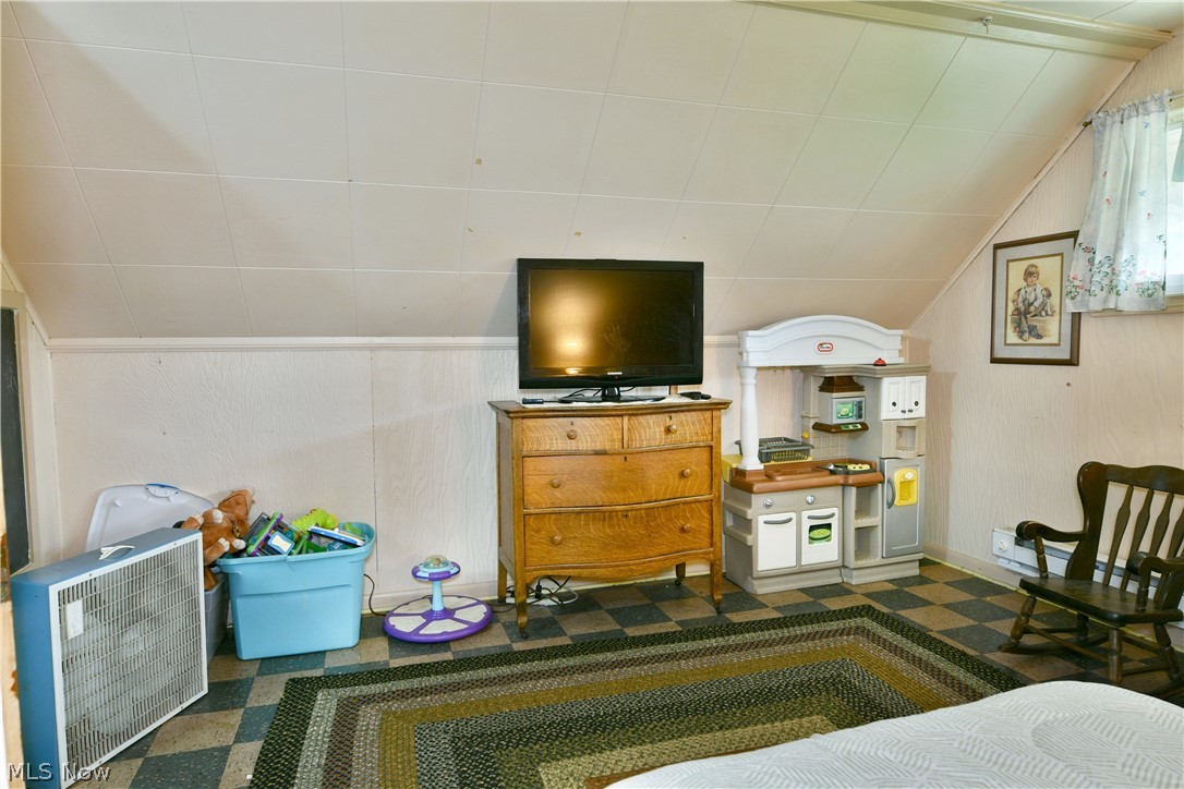 2130 Parkman Road NW Warren OH 44485