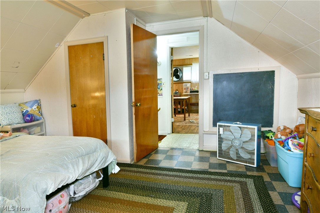 2130 Parkman Road NW Warren OH 44485