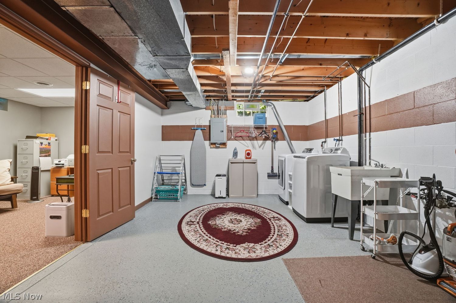 38327 Sheerwater Lane Willoughby OH 44094