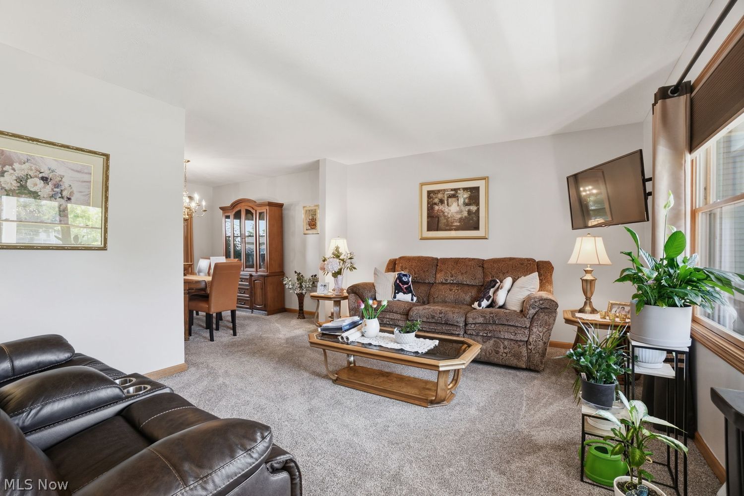 38327 Sheerwater Lane Willoughby OH 44094