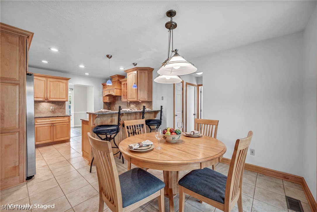 1256 Waterbury Drive Medina OH 44256