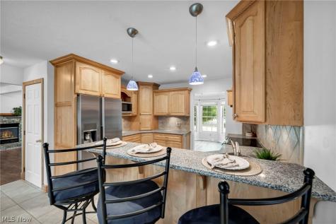 1256 Waterbury Drive Medina OH 44256